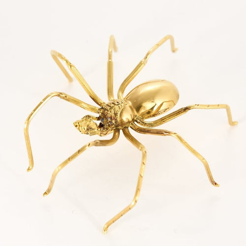 Broche Broche en or jaune à motif d'araignée 58 Facettes ANG0995