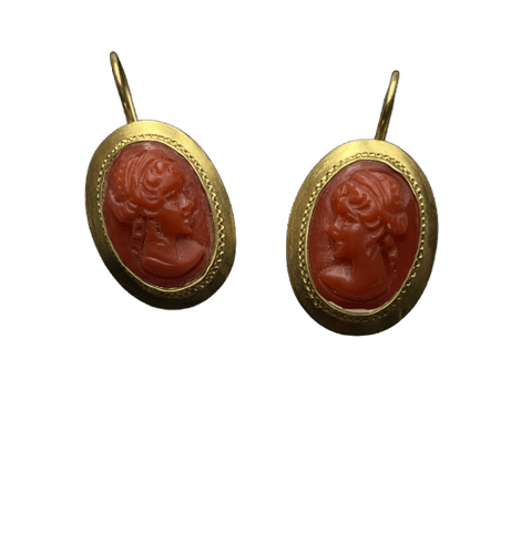 Boucles d'oreilles Boucles d’oreilles camées en or jaune 18K et corail, style Rome antique 58 Facettes