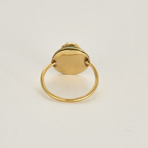 Bague 51 Bague en Or jaune, Onyx et perle 58 Facettes VAN0760X3