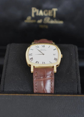 Montre PIAGET - Montre "Coussin" automatique, réf. 13406, or jaune, vers 1978 58 Facettes PIA-100