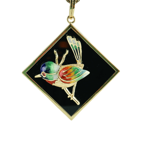 Pendentif Pendentif - Onyx et oiseau émaillé en or jaune 18 carats 58 Facettes 1909
