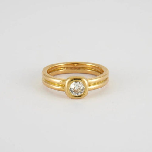 Bague 58 Bague en or Jaune, diamant 58 Facettes