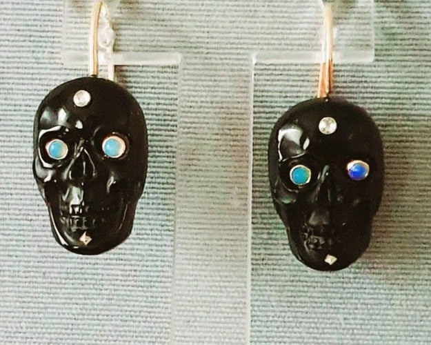 Boucles d'oreilles BOUCLES D'OREILLES  "MOMENTO MORI" agate noires 58 Facettes R 484/614/or 1.0