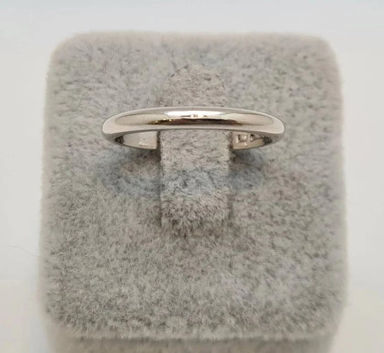 Bague 50 Bague en platine et or blanc 18 carats 58 Facettes