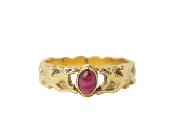 Bague 56 Bague ancienne en or jaune 18 kt avec rubis cabochon 58 Facettes 33630