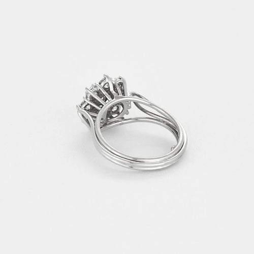 Bague 48 Bague marguerite en platine et diamants 58 Facettes LJ 25- 353
