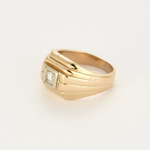 Bague 53 Bague chevalière en or jaune et diamant 58 Facettes VAN0695