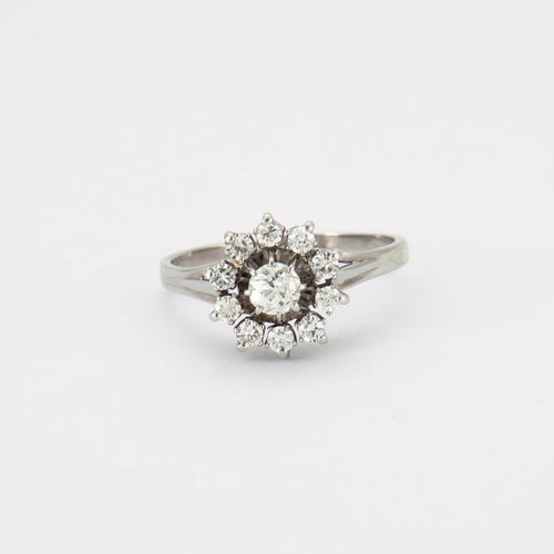 Bague 65 Bague Fleur en Or Gris, Diamants 58 Facettes LOT 2840