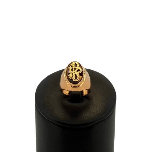 Bague 52.5 Bague chevalière ovale gravée en or jaune 18 carats 8,11 g 58 Facettes 250051