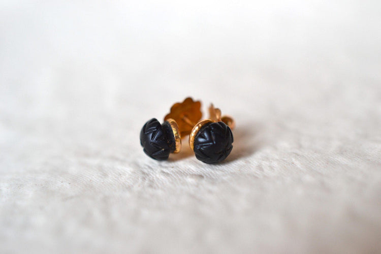 Boucles d'oreilles Puces d'oreilles étoiles en or jaune 18k et jais 58 Facettes 3308