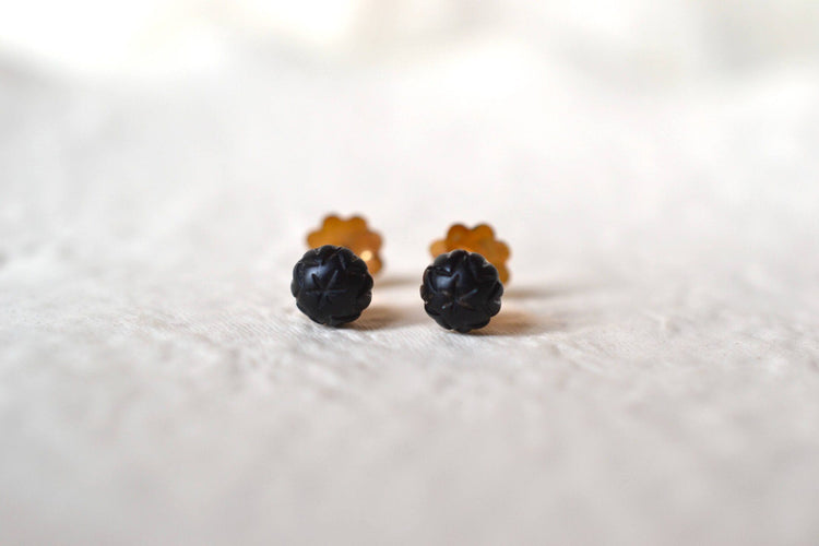 Boucles d'oreilles Puces d'oreilles étoiles en or jaune 18k et jais 58 Facettes 3308