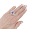 Bague 50 Bague en or blanc 750 avec saphir coussin et diamants 58 Facettes 34081