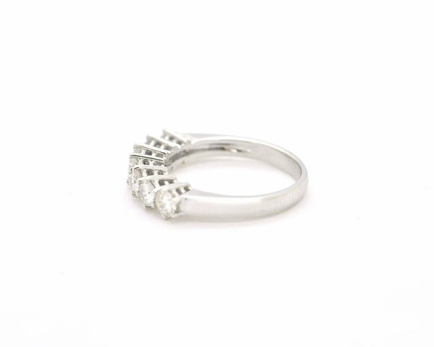 Bague Bague rivière en or blanc 18 carats et diamants 1,02 ct 58 Facettes 10888