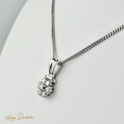 Pendentif Pendentif en or blanc 14 carats avec diamants taille brillant 58 Facettes 2313