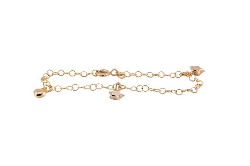 Bracelet en or jaune avec étoiles et coeurs