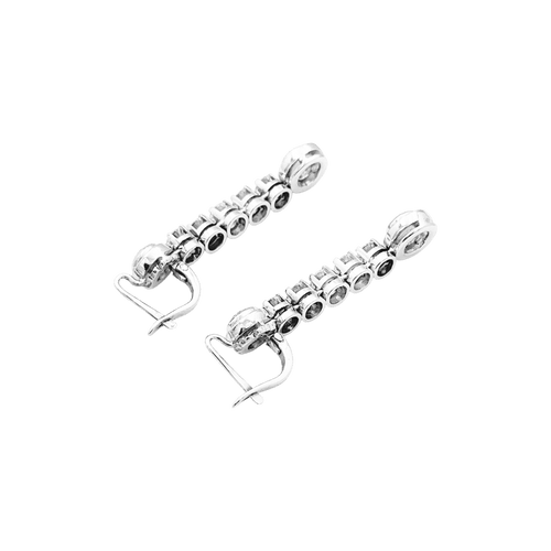 Boucles d'oreilles Boucles d’oreilles pendantes en or blanc 750 et diamants 58 Facettes 34756