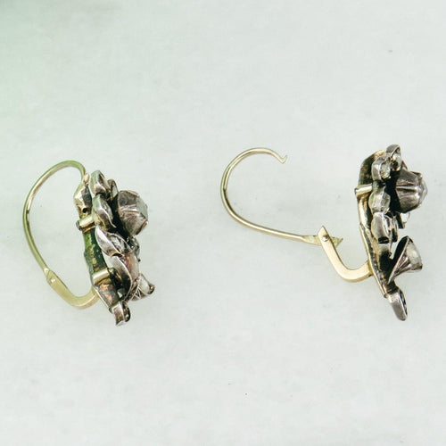 Boucles d'oreilles Boucles d’oreilles pendantes géorgiennes - Fleurs en or 14 carats et diamants taille rose 58 Facettes 180