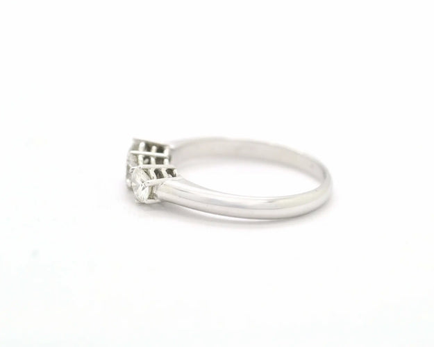 Bague Bague trilogy en or blanc 18 ct avec diamants 0,60 ct 58 Facettes 8749