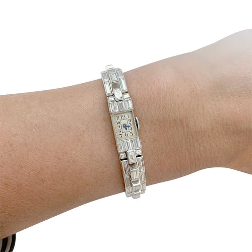 Montre Montre Art Déco en platine et diamants. 58 Facettes 31489