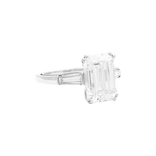 Bague 55 Van Cleef & Arpels - Bague solitaire en platine avec diamant taille émeraude 4,01 ct 58 Facettes 34698