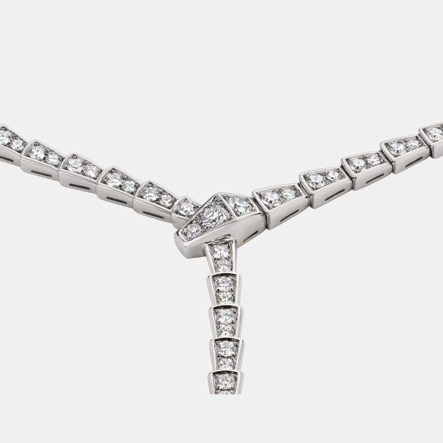 Collier Serpenti Or blanc Diamant 8.21ct