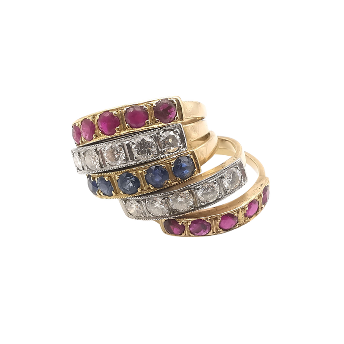 Bague 53 Bague or jaune diamants rubis et saphirs 58 Facettes