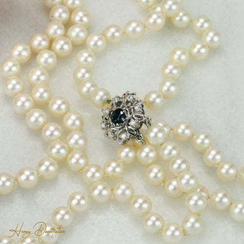 Collier Collier double rang de perles Akoya avec fermoir en or blanc et pierres 58 Facettes 2029
