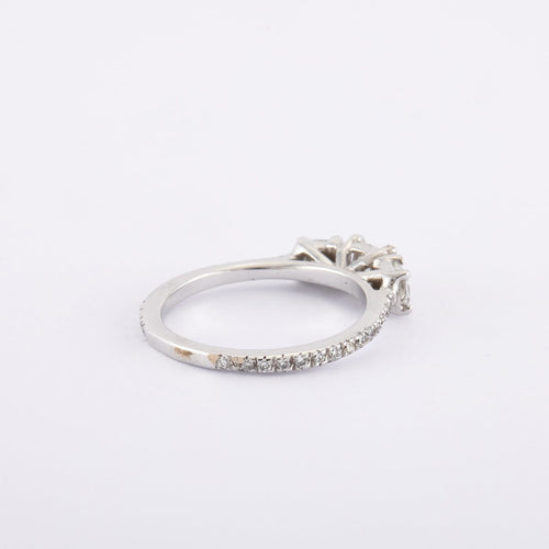 Bague 53 / Blanc/Gris / Or 750 Bague Trilogie Diamants 58 Facettes 220012R