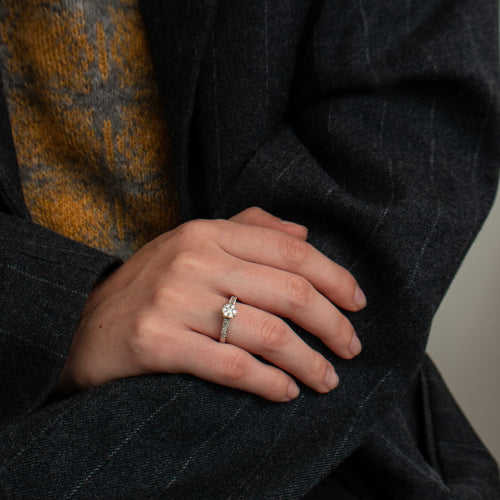 Bague 54 Bague Florale Diamants 58 Facettes DV0169-1