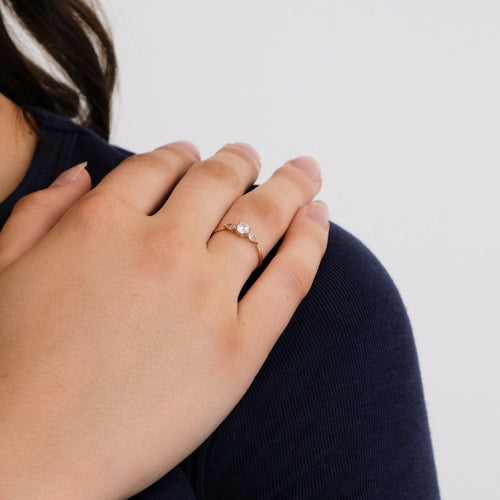 Bague 52 Bague Solitaire Diamant 0.30ct Or rose 58 Facettes DV0206-1