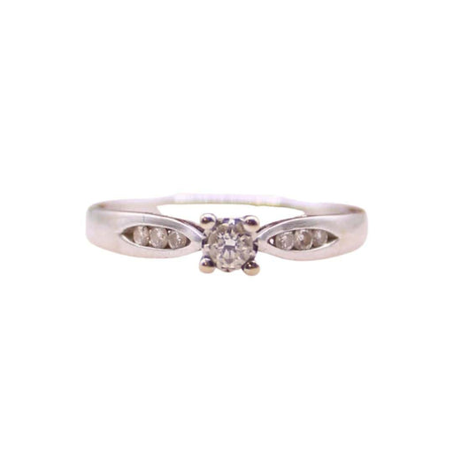 Solitaire diamond shoulder ring in white gold 58 Facettes