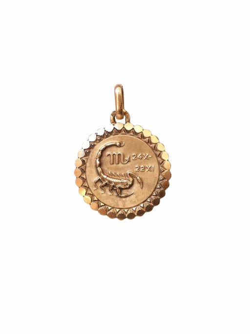 Pendentif Pendentif médaille vintage astrologique Scorpion en or 58 Facettes