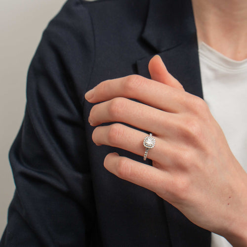 Bague 48 TIFFANY & CO - Bague Soleste Platine Diamants 58 Facettes DV0161-1