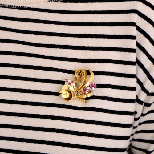 Broche Broche Noeud Or, Diamants, Saphirs 58 Facettes DV0222-16