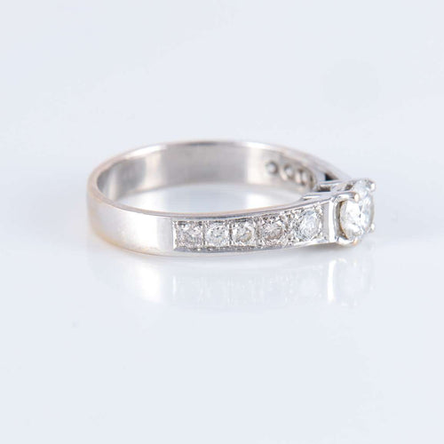 Bague 52 Bague Solitaire accompagné 58 Facettes JE229