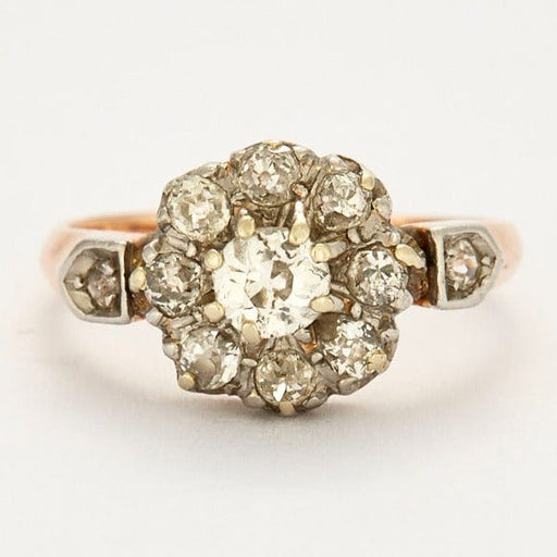 Bague Bague à motif floral en or rose, or gris, et diamants 58 Facettes DV0528-1