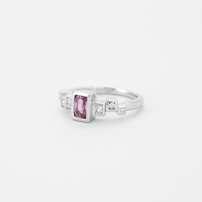 Bague Bague en or gris Saphir rose et diamants 58 Facettes DV0552-1