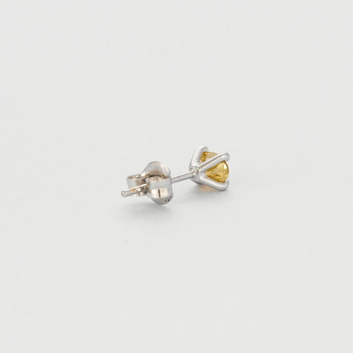 Boucles d'oreilles Paire de puces d'oreilles or 14K et diamant jaune 58 Facettes DV2085-1