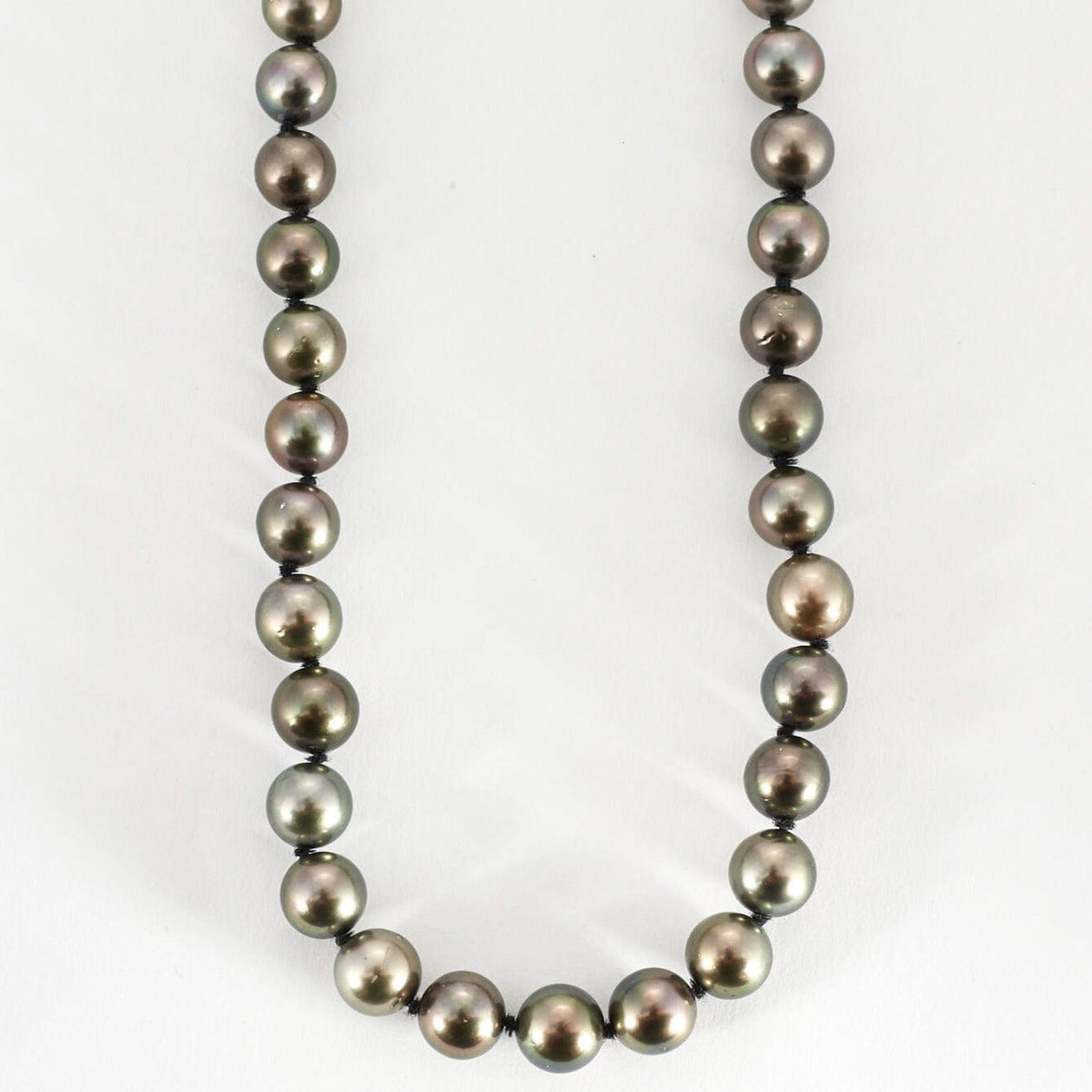 Collier Perles De Tahiti Grises - Fermoir Or 18 Carats - Longueur 48 Cm - Occasion Porté
