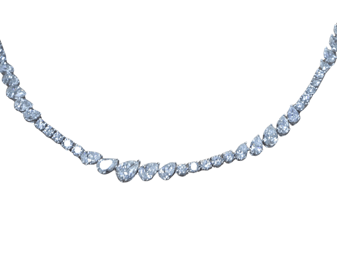 Collier Collier rivière de diamants Or blanc 58 Facettes 190