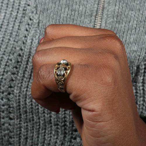 Bague Bague à motifs Diamants 58 Facettes 220423