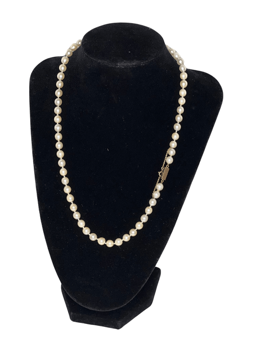 Collier Collier Chocker Perles De Culture Blanche Akoya Fermoir Or 18k 49 Cm 58 Facettes