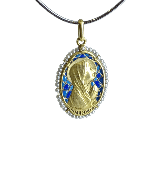 Pendentif Médaille de baptême en or émail et perles 58 Facettes 4
