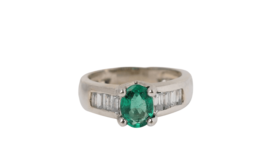 Bague Bague émeraude et diamants baguettes 58 Facettes 4162