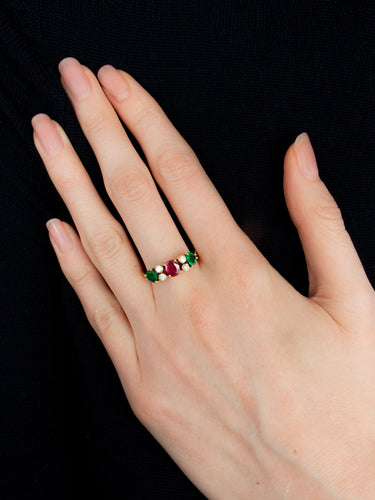 Bague Bague Rubis, Emeraude, diamants, Or jaune 58 Facettes 0