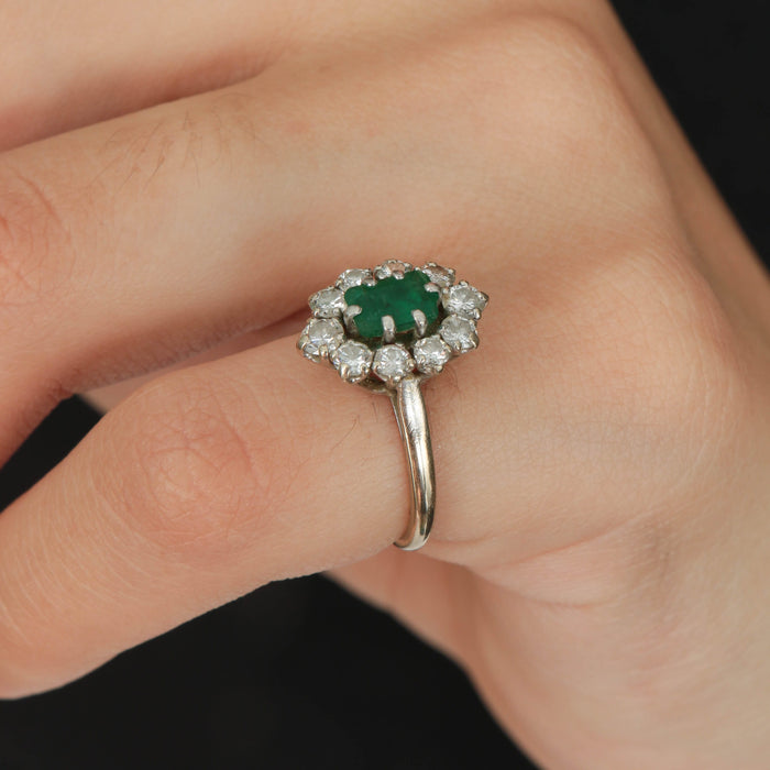 Bague 47 Bague Marguerite Emeraude et diamants 58 Facettes