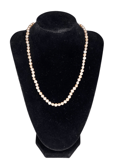Collier Collier Perles de Culture 45 cm fermoir Or 750 °/°° 58 Facettes
