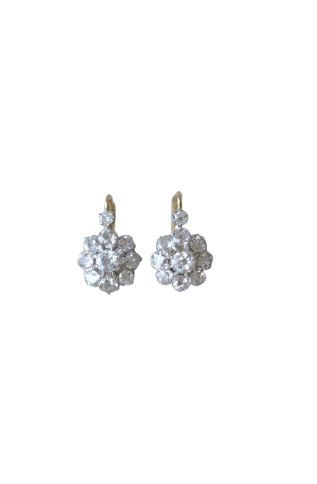 Boucles d'oreilles Boucles d'oreilles marguerite diamants 58 Facettes