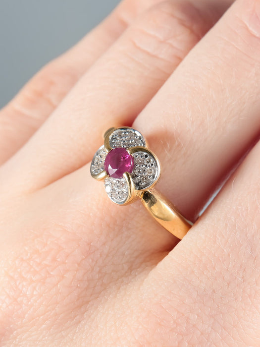 Bague 52 Bague Fleur Rubis Diamants 58 Facettes