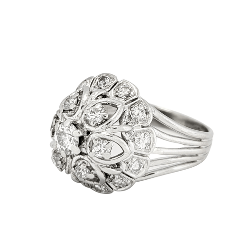 Bague Bague Dôme en or blanc platine et diamants 58 Facettes 15926